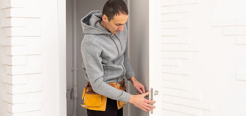Nighttime Locksmith Near Me in Lindsay, CA